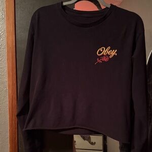 🌞Obey long sleeve top
